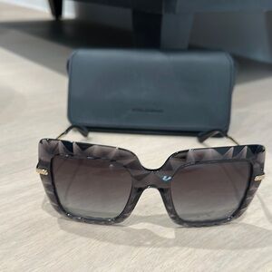 Stylish Black Sunglasses